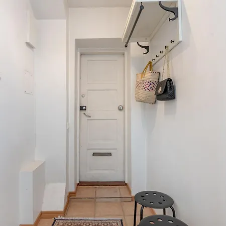 Daire New Flat, Location Helsinki